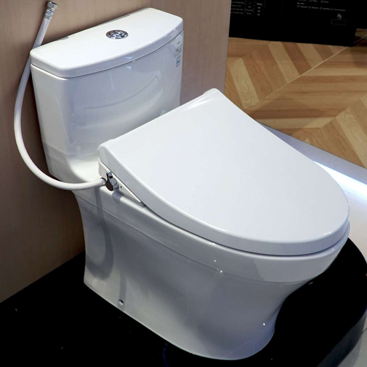 Bàn cầu một khối TOTO MS885DE4/TCW1211A Thông Tin Bàn Cầu Một Khối Toto Ms885De4/Tcw1211A, Nắp Rửa Cơ Eco-Washer