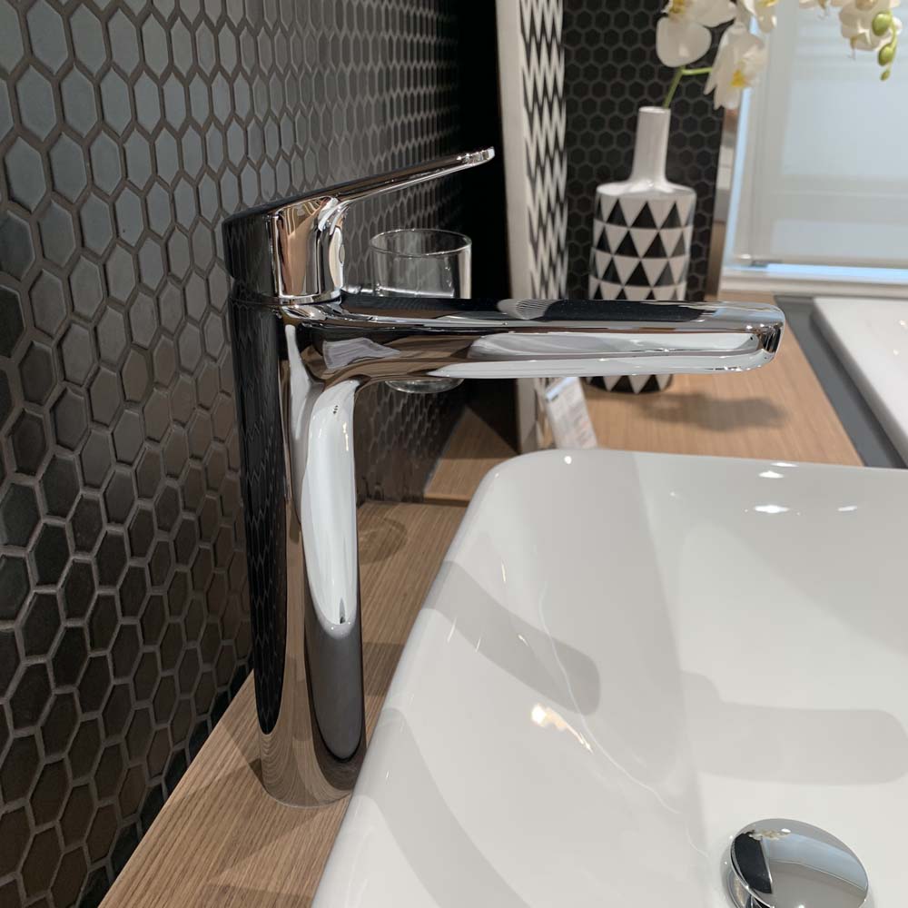 Vòi lavabo nóng lạnh TOTO TLG03303V Đặc Điểm Nổi Bật Của Vòi Lavabo Toto Tlg03303V