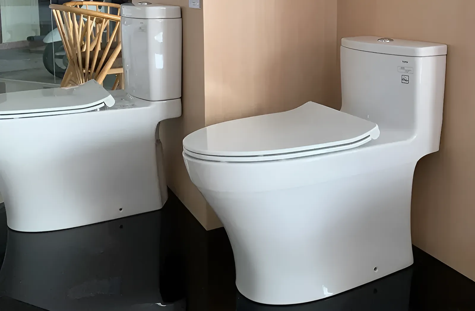 giá bồn cầu 1 khối bao nhiêu tiền? nhà tắm việt