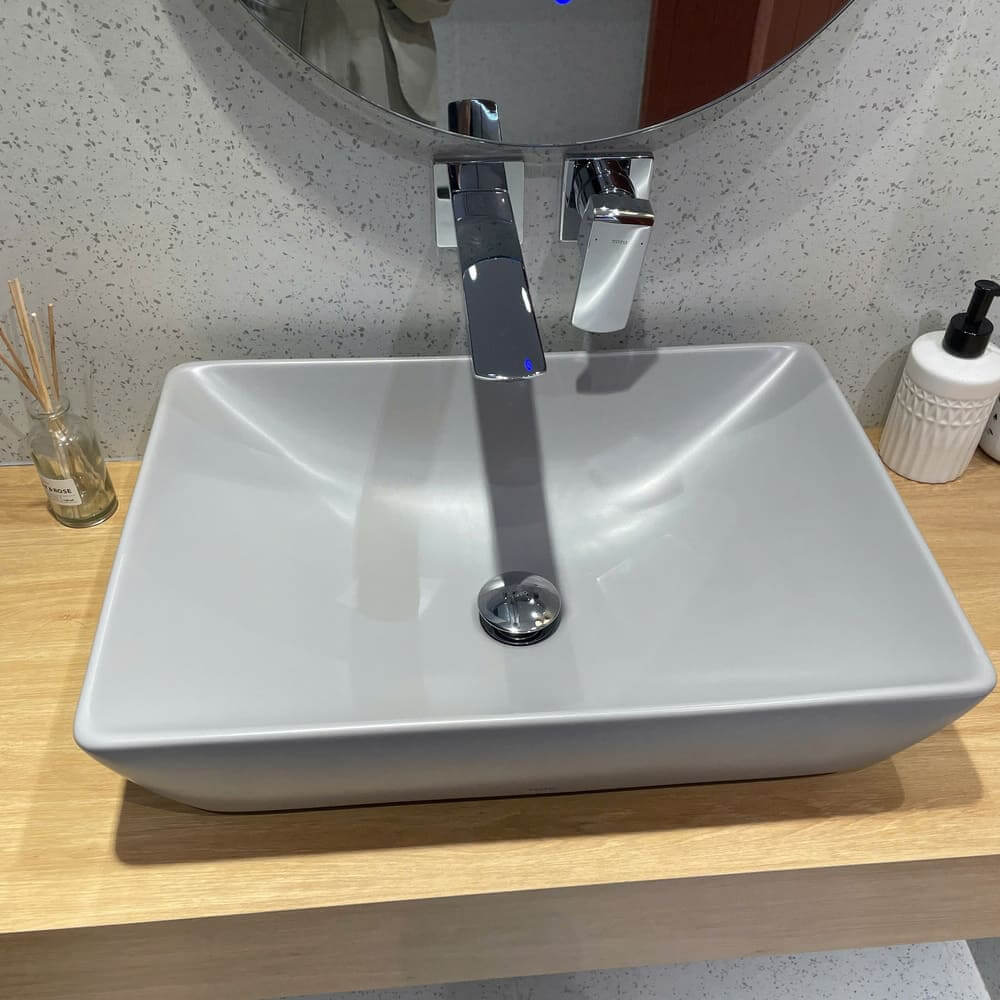 Đặc Điểm Nổi Bật Chậu Lavabo Đặt Bàn Toto Lt1735#Mgr (Lt1735Mgr) Màu Xám Mờ - Nhà Tắm Việt - Nhatamviet.com