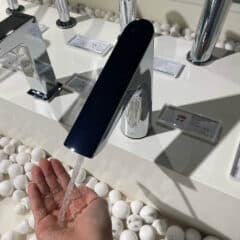 Vòi lavabo TOTO TLE27002A cảm ứng Vòi Lavabo Toto Tle27002A Cảm Ứng - Nhà Tắm Việt