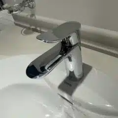 Vòi Lavabo Nóng Lạnh Go Toto Tlg01301V - Nhà Tắm Việt