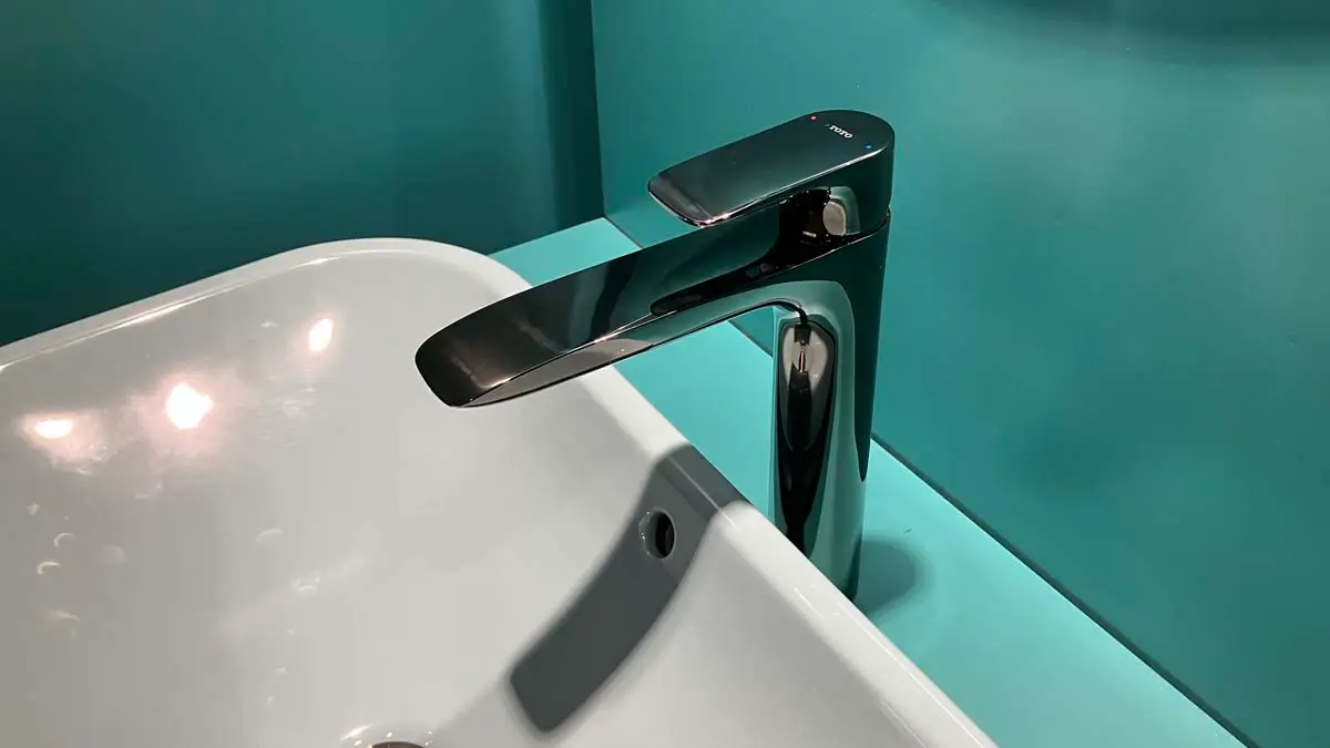 Vòi Lavabo Nóng Lạnh Ga Toto Tlg04304V - Nhà Tắm Việt