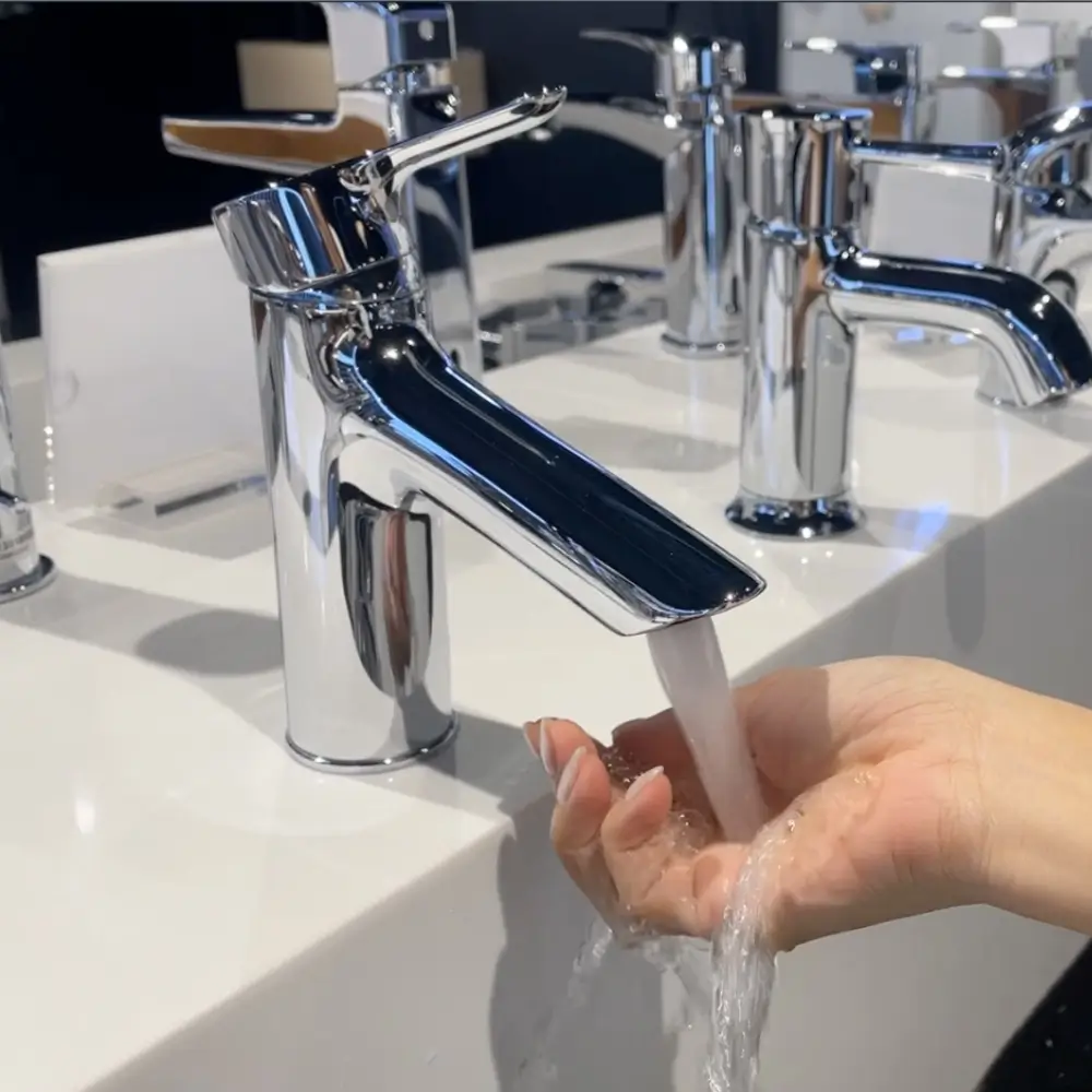 Đặc Điểm Nổi Bật Vòi Lavabo Toto Tls01301V Nóng Lạnh - Nhà Tắm Việt