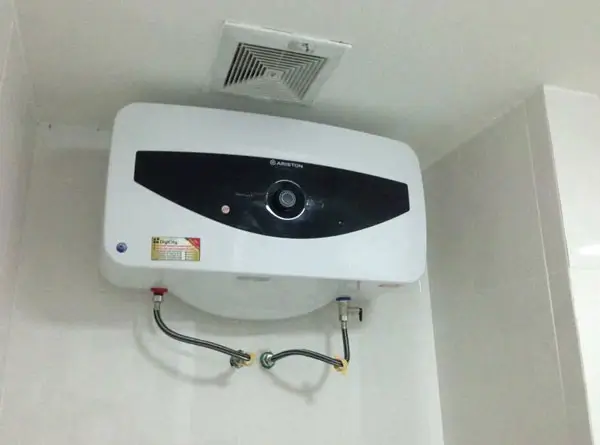 Máy nước nóng gián tiếp là gì? Có nên sử dụng không