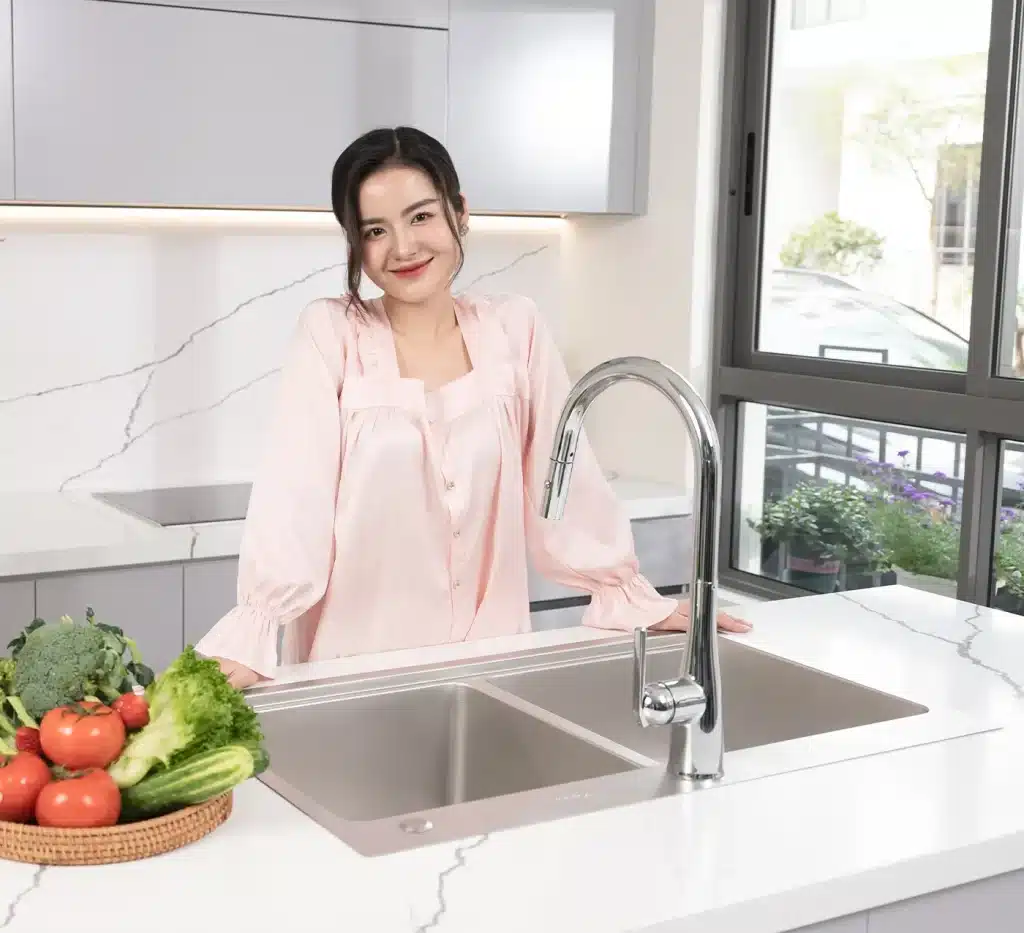 So Sánh Chậu Rửa Bát Inox 304 Và Đá Granite Chi Tiết